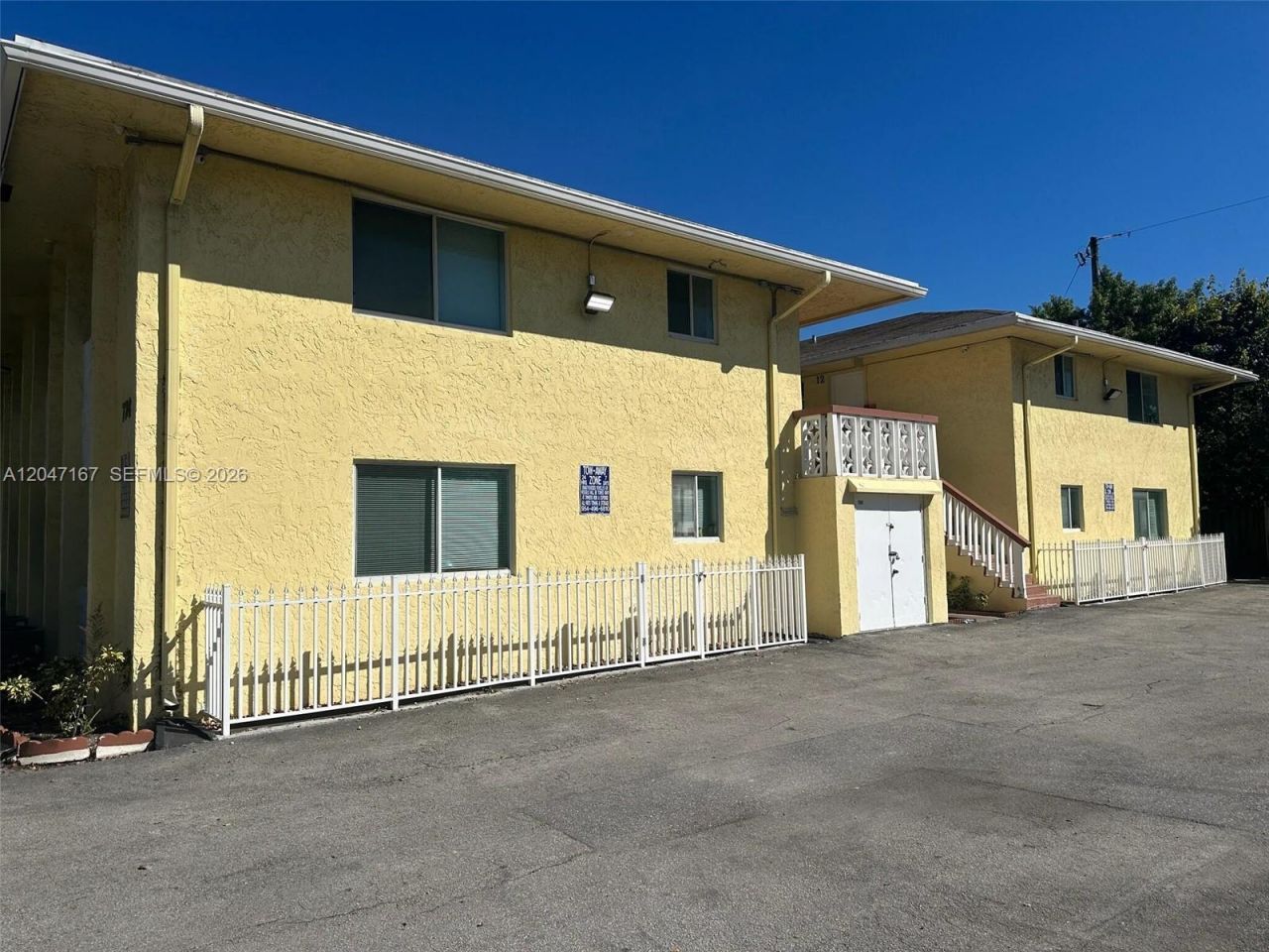 724 NE 4th St , Unit 5, Hallandale Beach, FL 33009 Photo