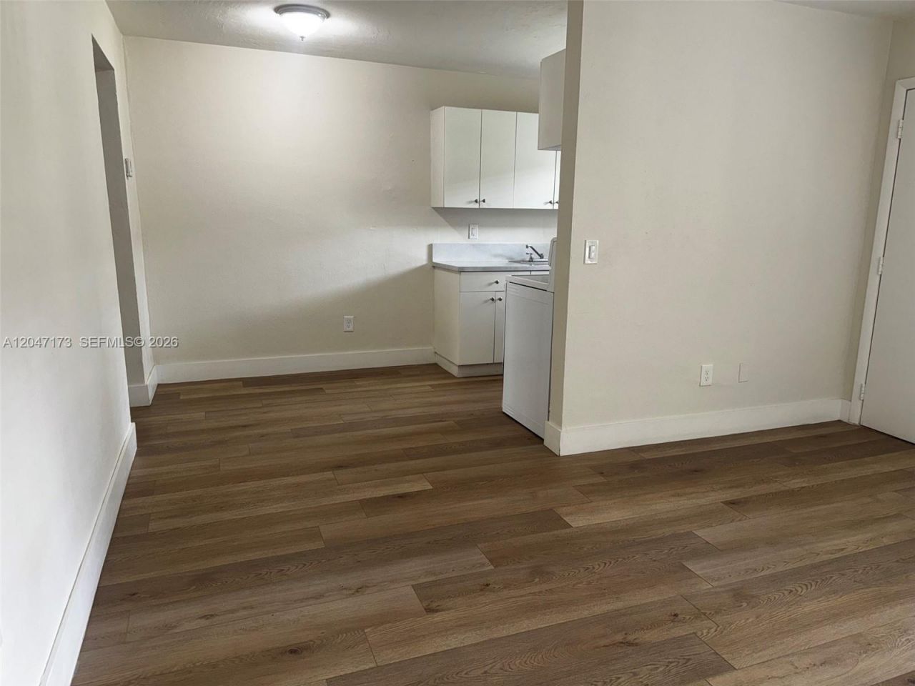 1330 W 29th St , Unit 9, Hialeah, FL 33012 Photo
