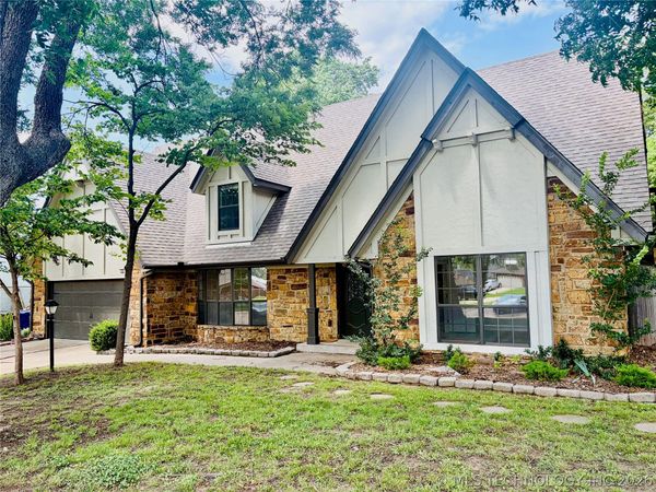 7841 S Hickory Court, Broken Arrow, OK 74011