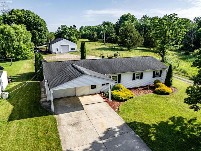 1881 Snyder Road, Willard, OH 44890 Photo 11