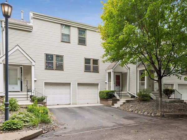 244 3rd Avenue NE, Minneapolis, MN 55413