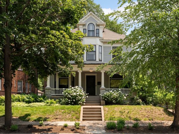 2417 Colfax Avenue S, Minneapolis, MN 55405