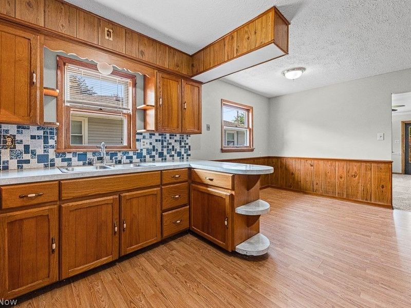 681 Newton Avenue, Barberton, OH 44203 Photo 11