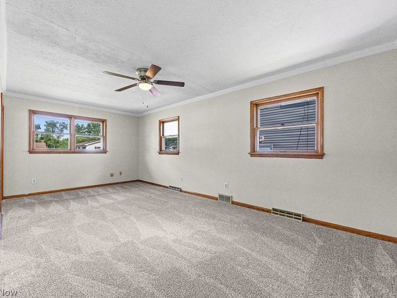 681 Newton Avenue, Barberton, OH 44203 Photo 14