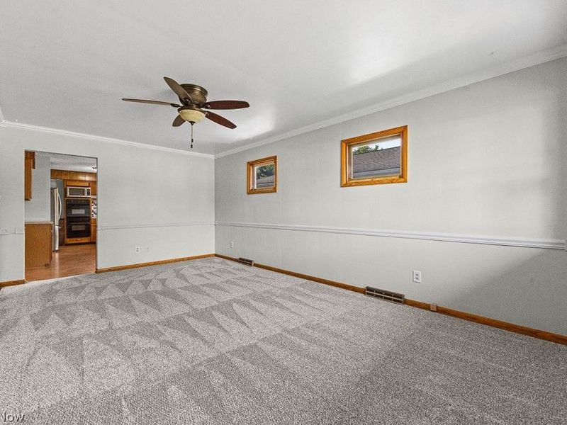 681 Newton Avenue, Barberton, OH 44203 Photo 4