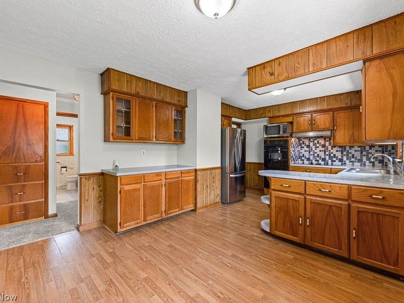 681 Newton Avenue, Barberton, OH 44203 Photo 8