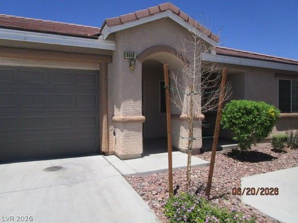 8649 Little Fox Street , Las Vegas, NV 89123