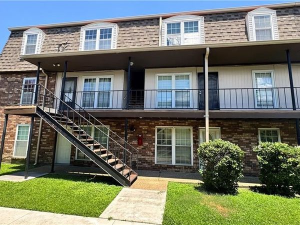 6320 RIVERSIDE Drive , Unit 322, Metairie, LA 70003