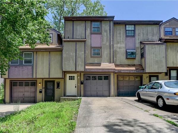 2911 Eaton Street, Kansas City, KS 66103