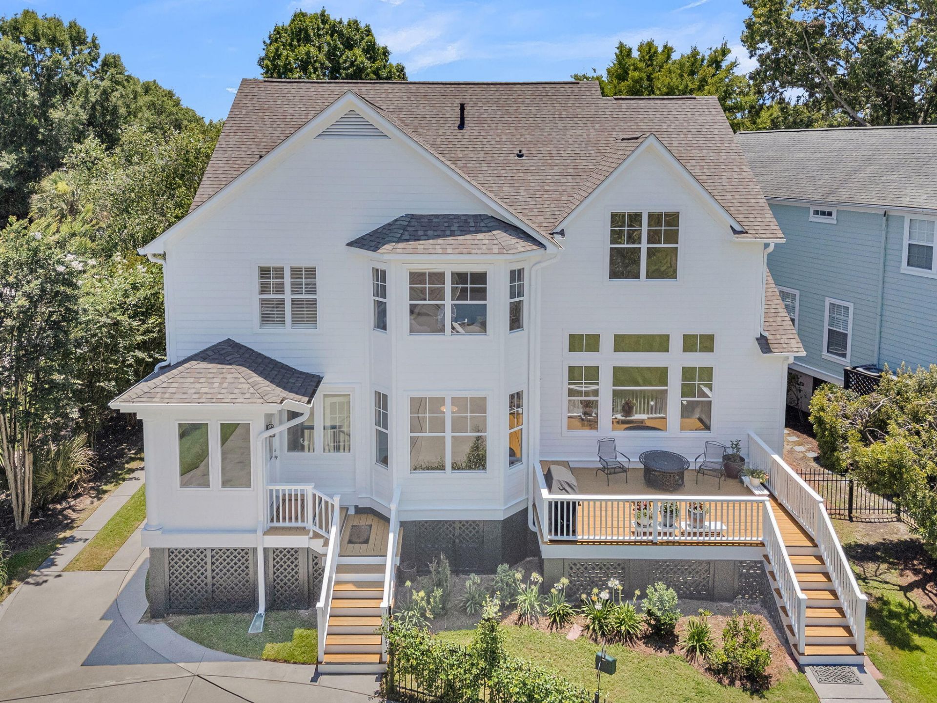 1105 Barfield Street Photo 11
