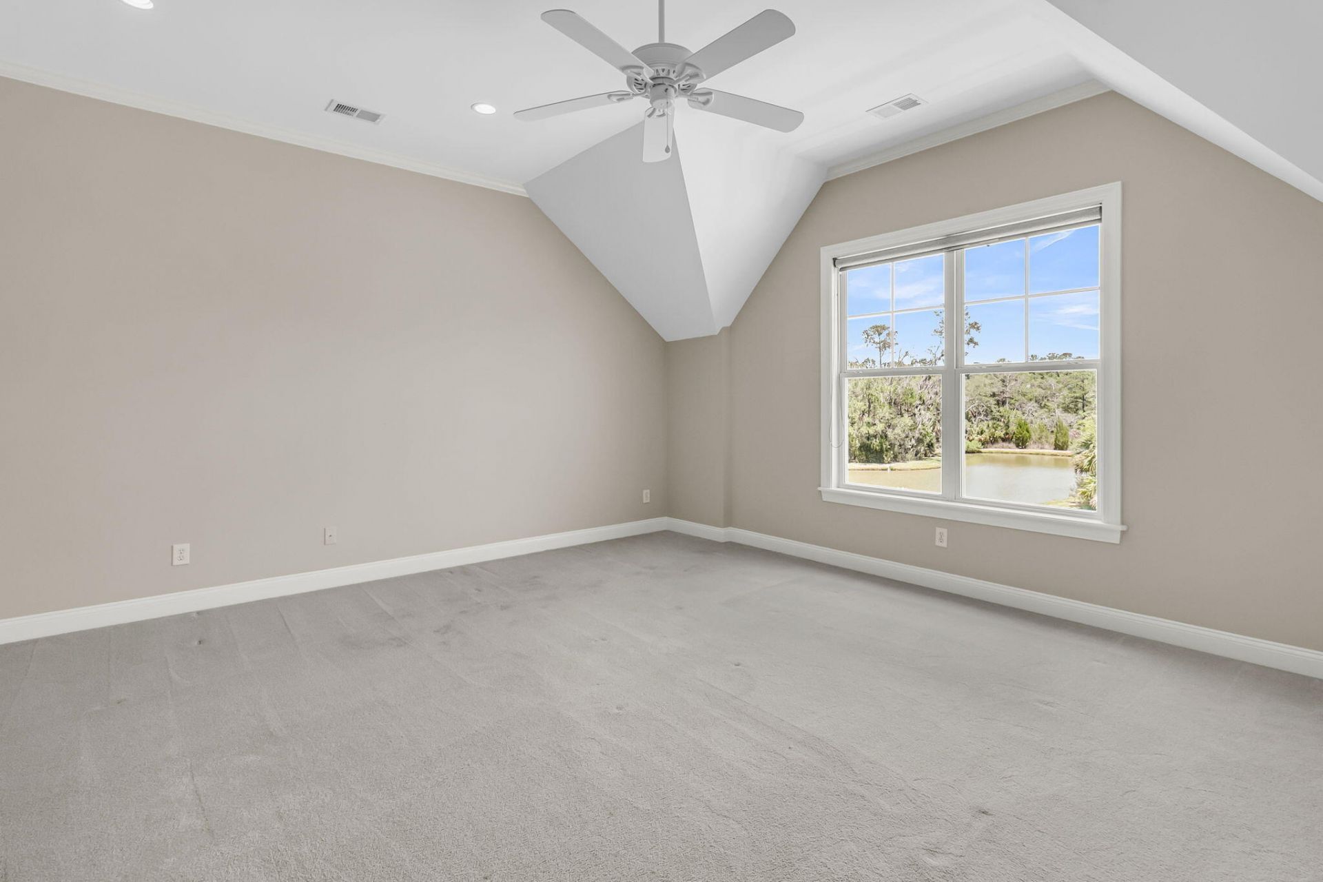 1105 Barfield Street Photo 31