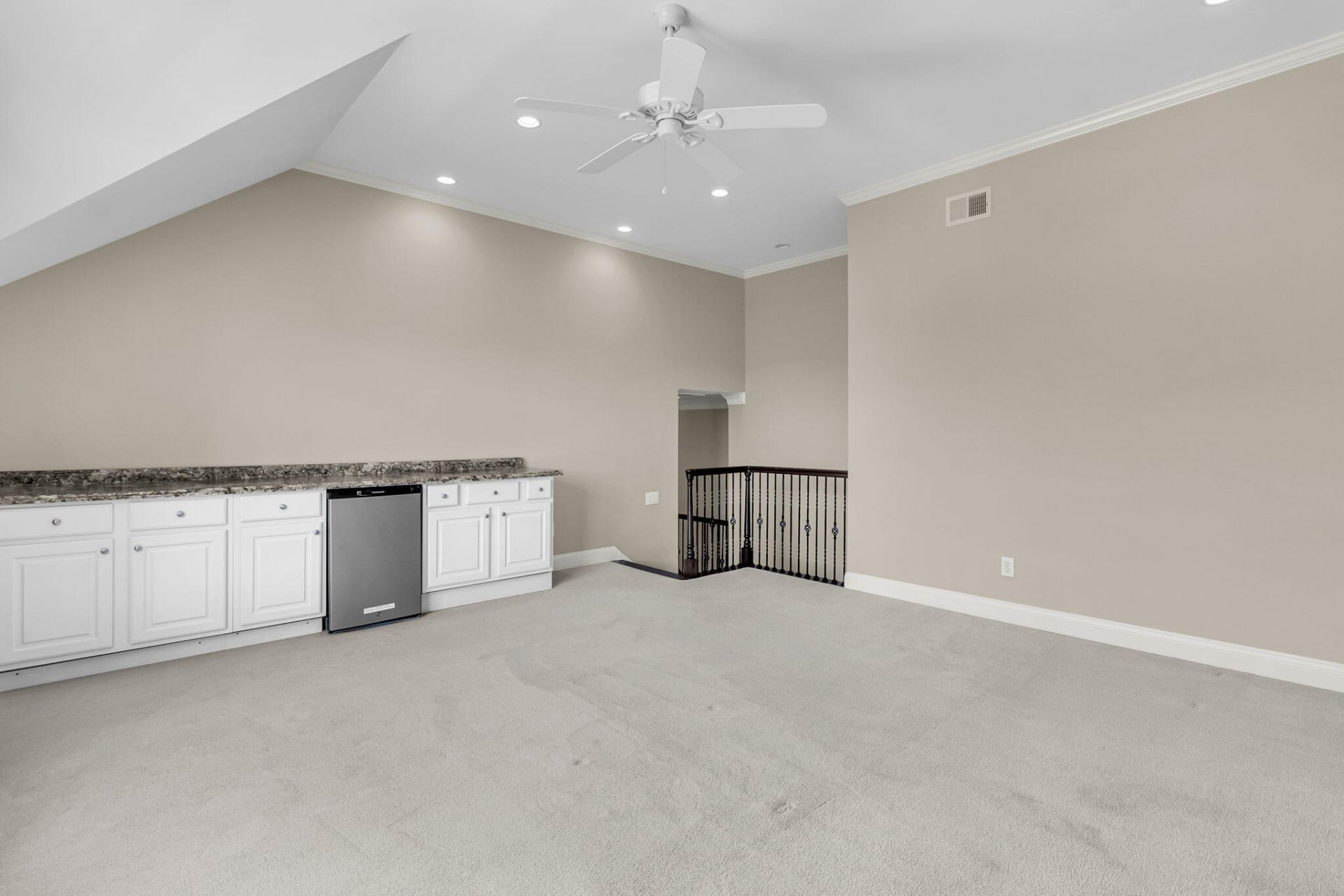 1105 Barfield Street Photo 32