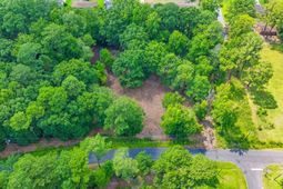 3305 Miller Drive photo 4