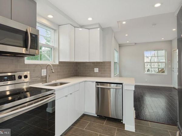 17 S 44TH STREET , UNIT 6, PHILADELPHIA, PA 19104
