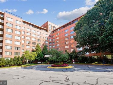 1121 ARLINGTON BOULEVARD , Unit 609, ARLINGTON, VA 22209