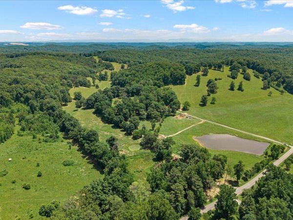 12760 N Nopone Valley Road , Decatur, TN 37322