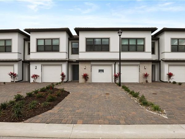 27880 Radiant CT , BONITA SPRINGS, FL 34135