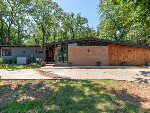 5620 Country Club Avenue , Fort Smith, AR 72903