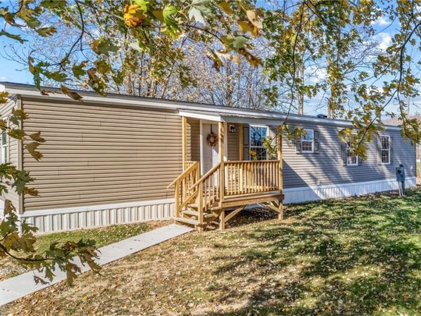 69 S Summit, Unit 102, Greenville, PA 16125