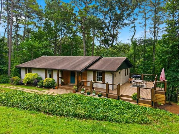 1225 Dewberry Lane , Canton, GA 30114