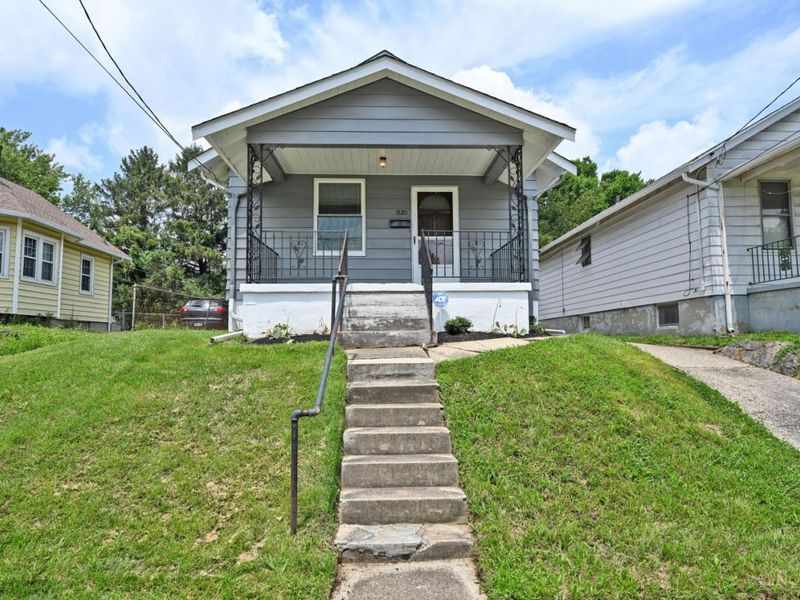 1820 De Armand Avenue, North College Hill, OH 45239 Photo 1