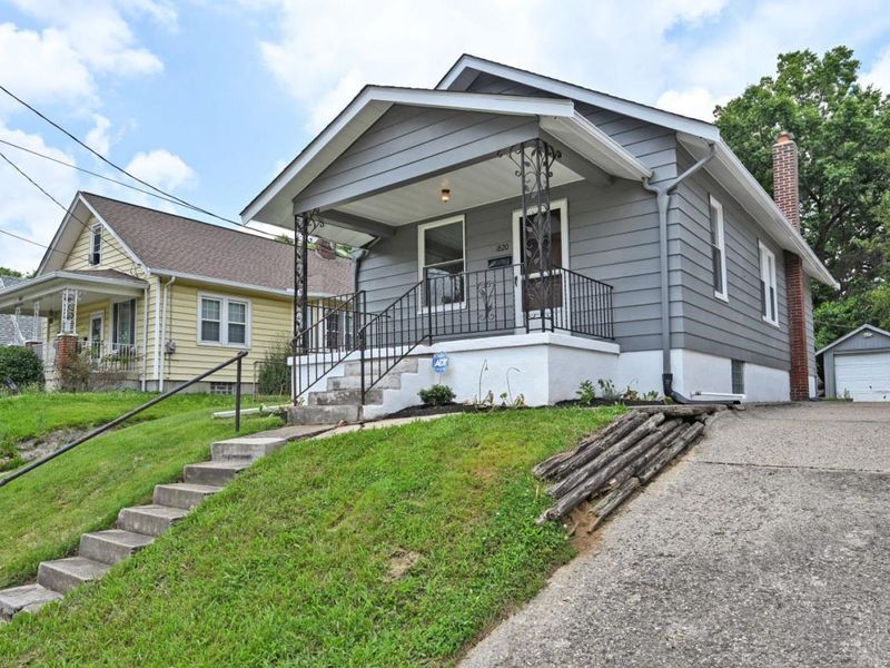 1820 De Armand Avenue, North College Hill, OH 45239 Photo 2