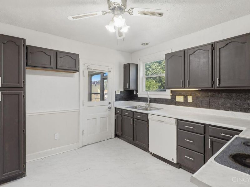 1714 Waltham Avenue, North College Hill, OH 45239 Photo 19