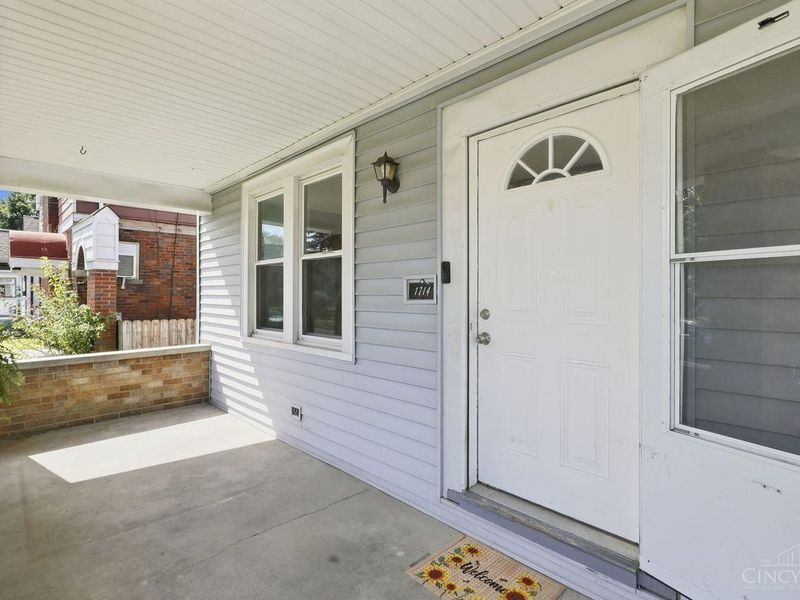 1714 Waltham Avenue, North College Hill, OH 45239 Photo 2