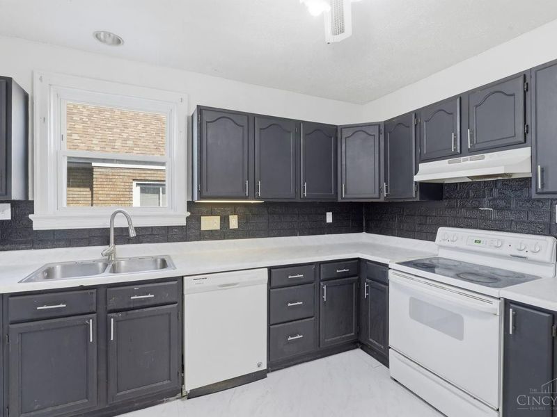 1714 Waltham Avenue, North College Hill, OH 45239 Photo 21