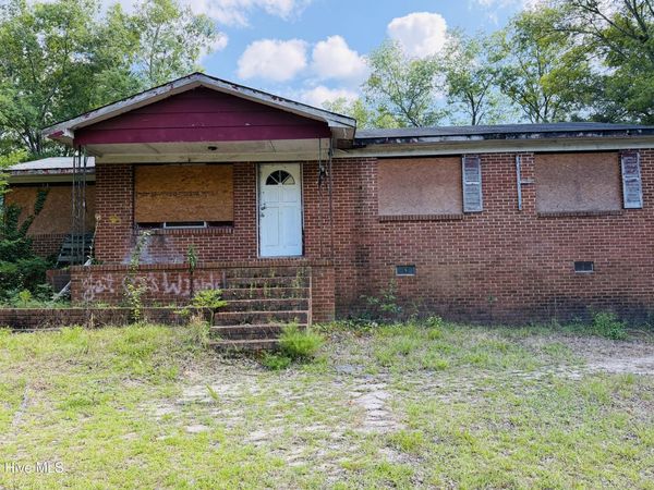 176 Wiggins Road , Rockingham, NC 28379