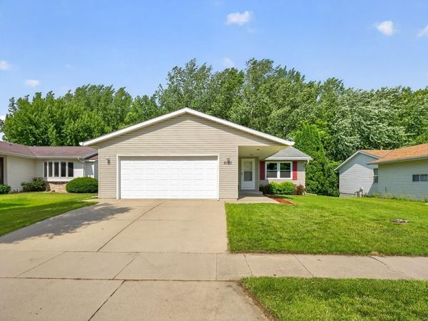 5023 25th Avenue NW, Rochester, MN 55901