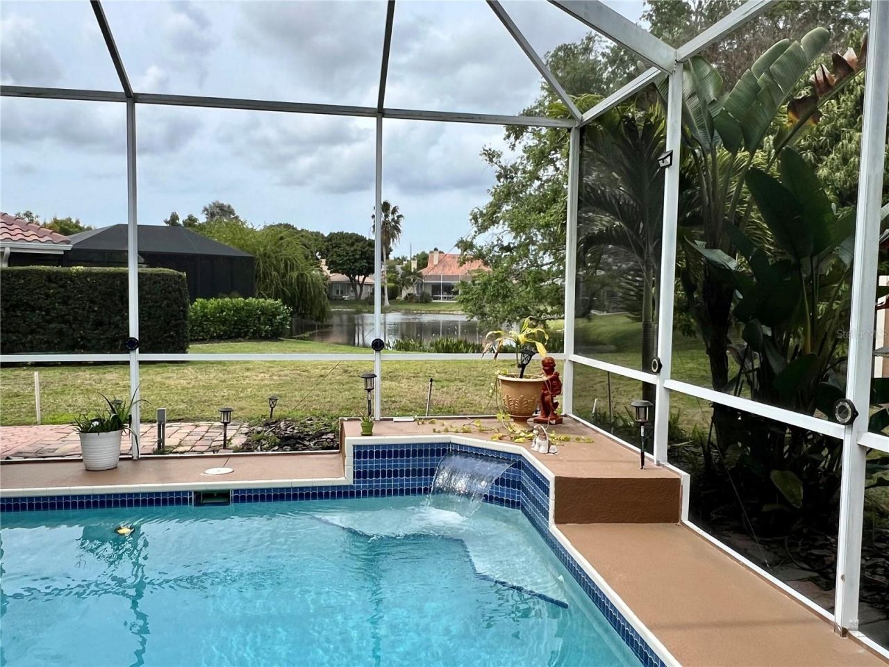 3715 72nd Ave E, Sarasota, FL 34243 Photo