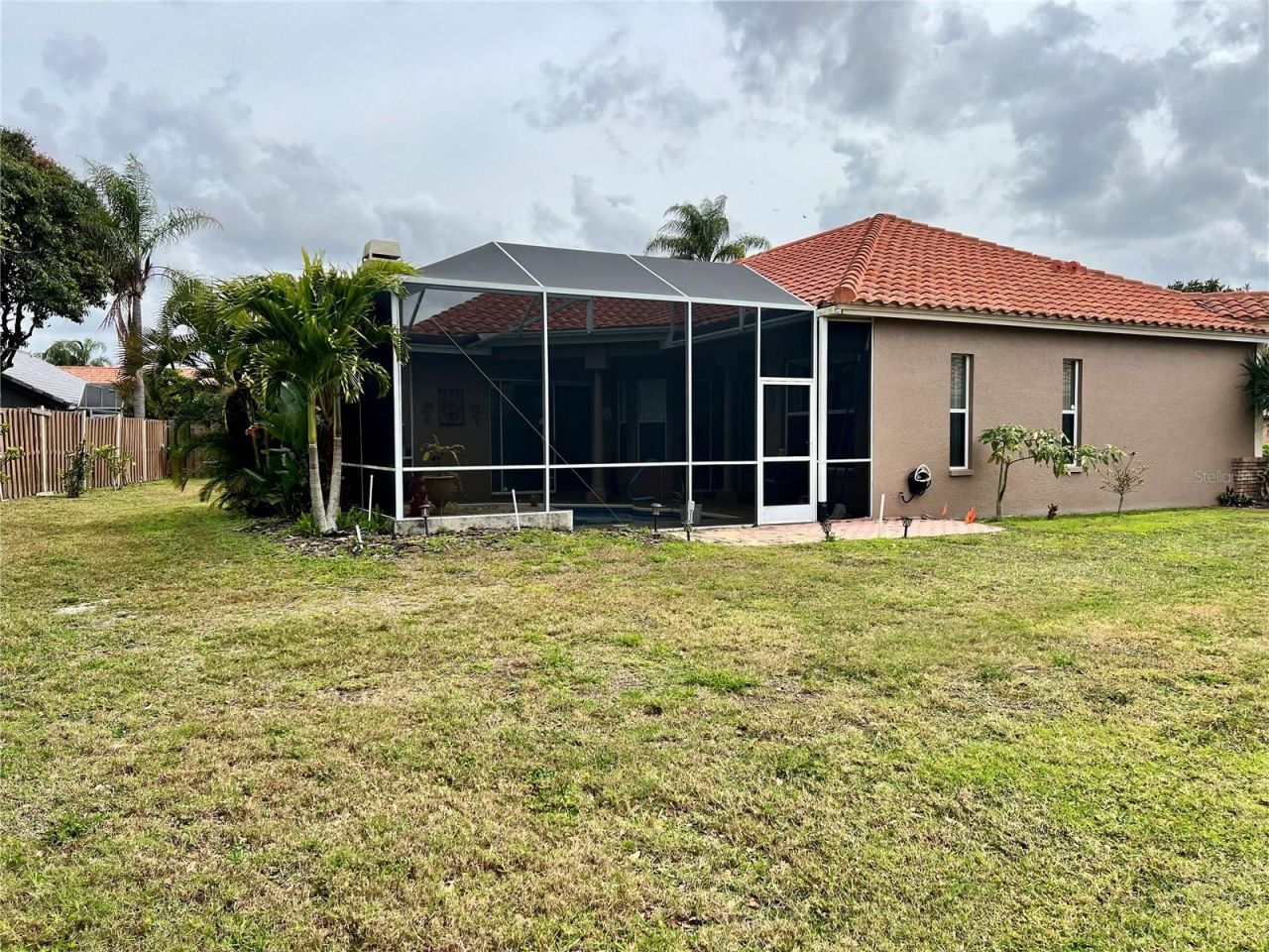 3715 72nd Ave E, Sarasota, FL 34243 Photo