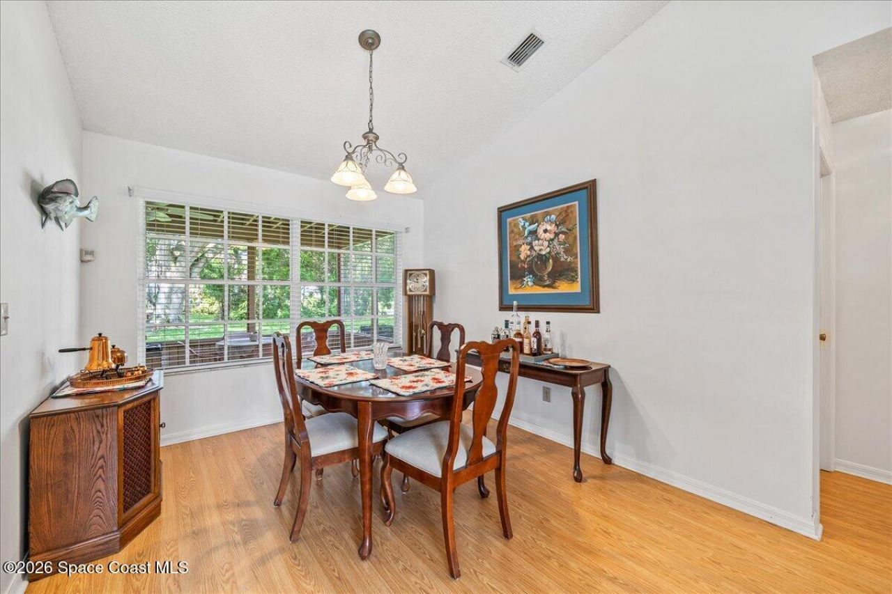3353 Lake View Circle, Melbourne, FL 32934 Photo