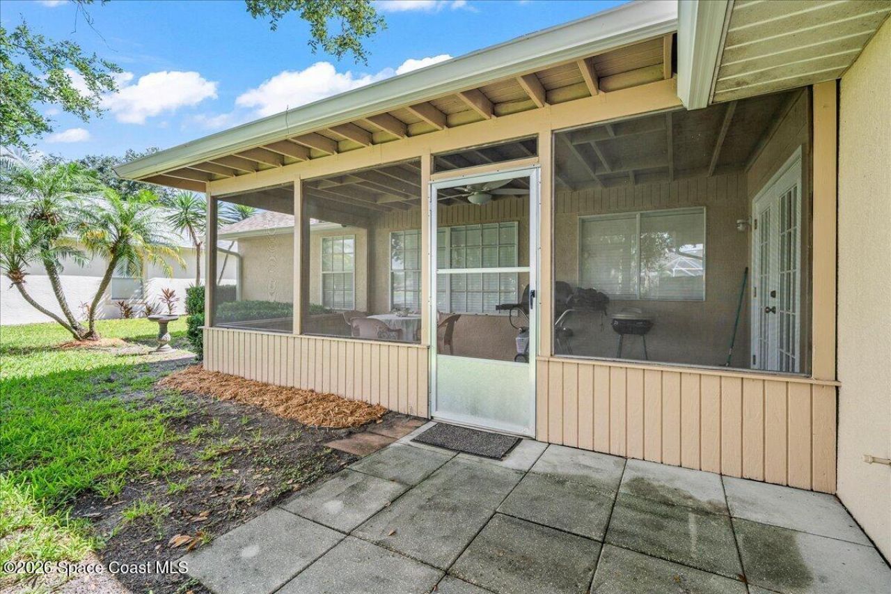 3353 Lake View Circle, Melbourne, FL 32934 Photo