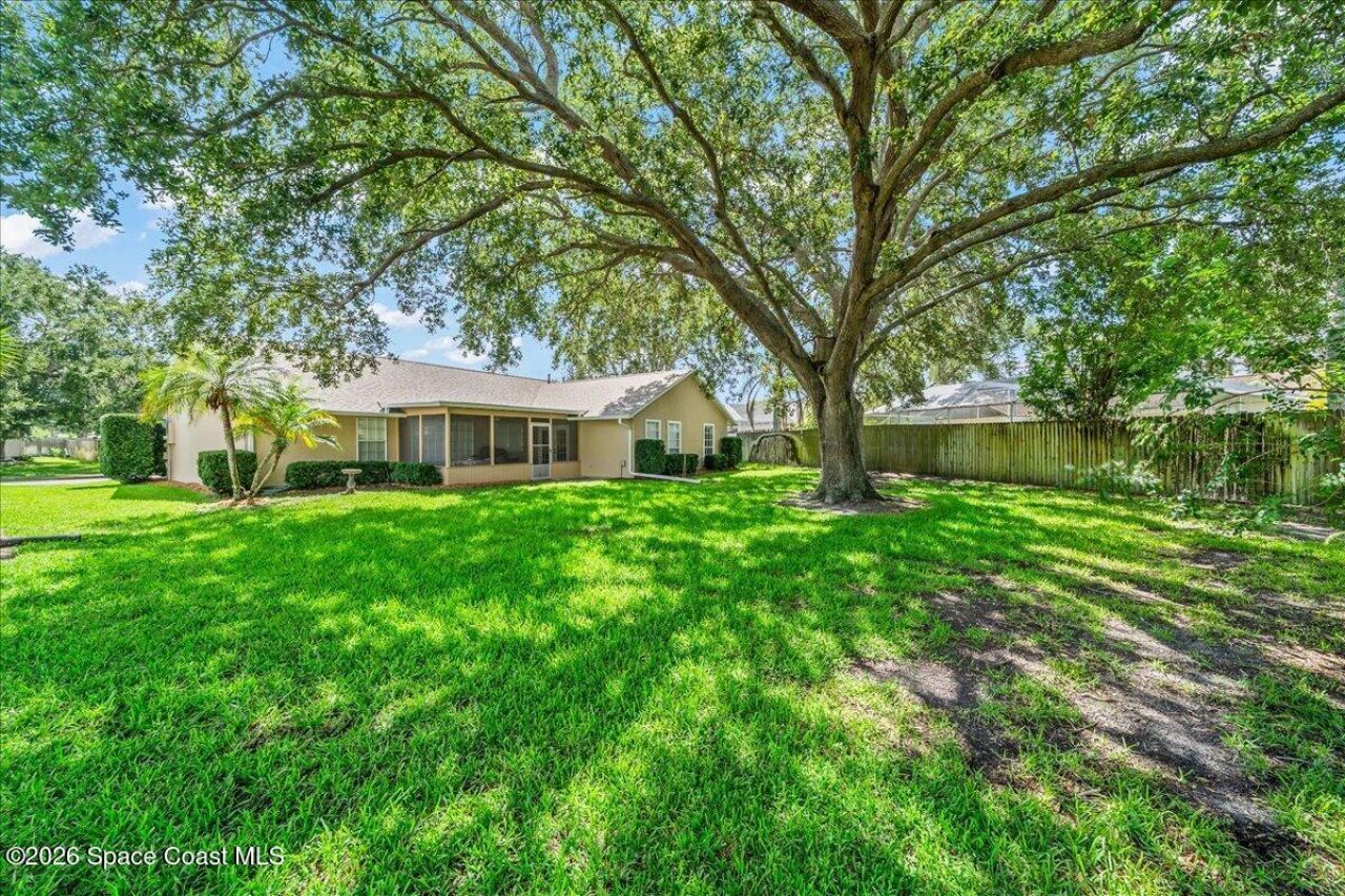 3353 Lake View Circle, Melbourne, FL 32934 Photo