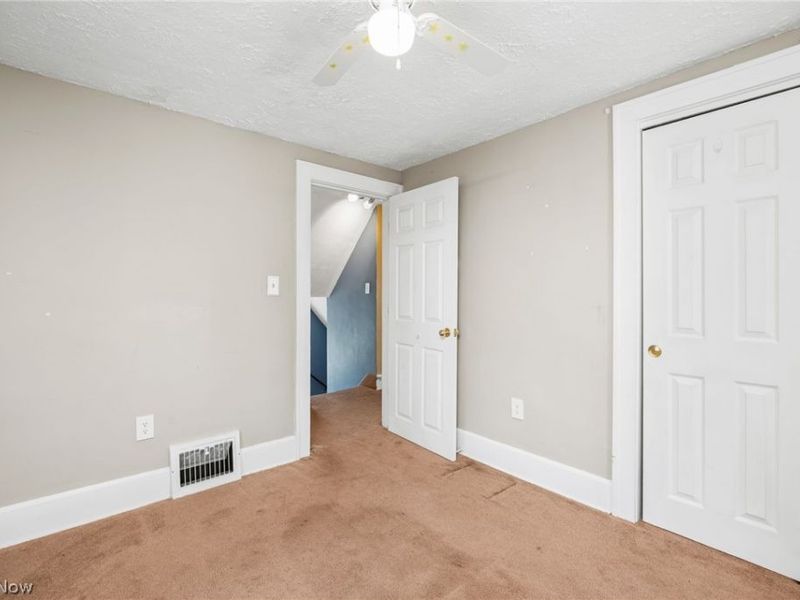 33 Pfeiffer Avenue, Akron, OH 44312 Photo 18
