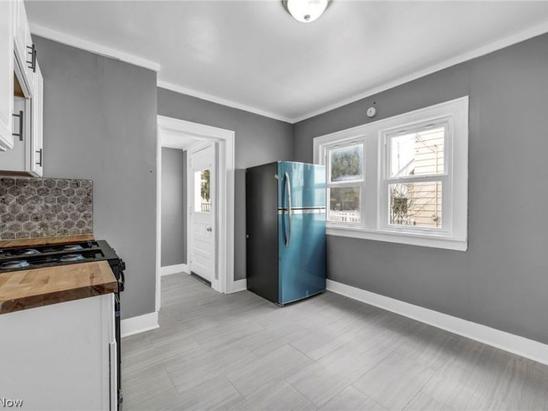 4418 W 48th Street, Cleveland, OH 44144 Photo 11