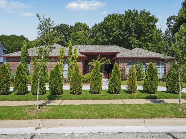 1904 S Sweet Gum Avenue , Broken Arrow, OK 74012