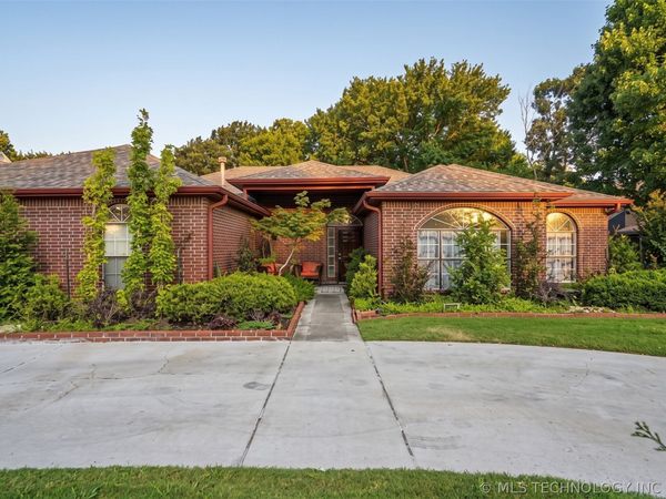 1904 S Sweet Gum Avenue, Broken Arrow, OK 74012