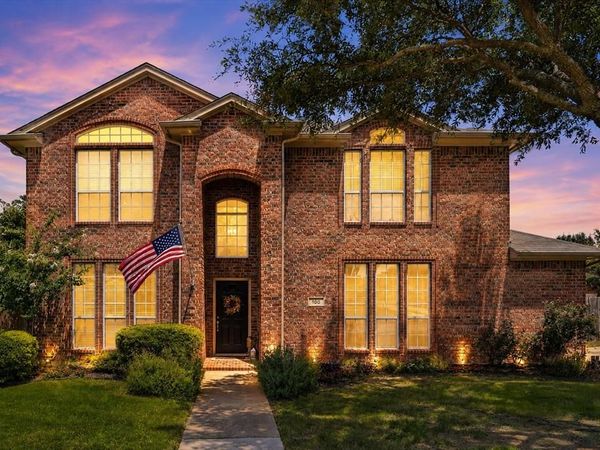 100 Chinos Trail, Justin, TX 76247