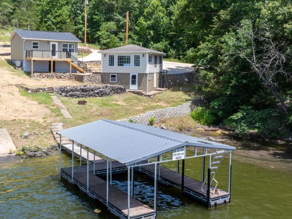 27866 LYNDSEY LANE, Rocky Mount, MO 65072