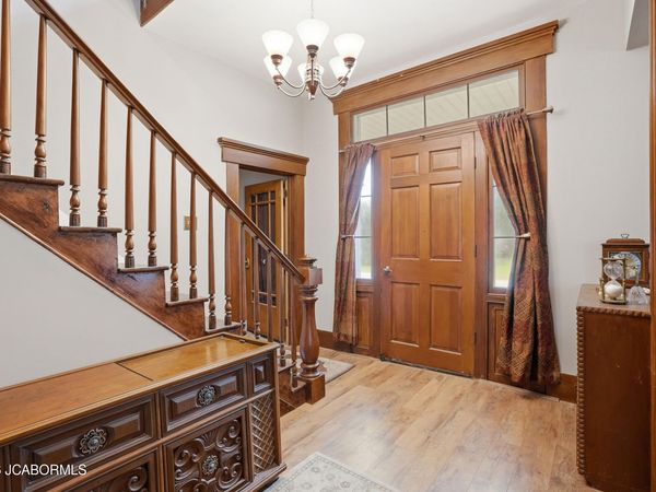 5000 E LIBERTY LANE, Hartsburg, MO 65039