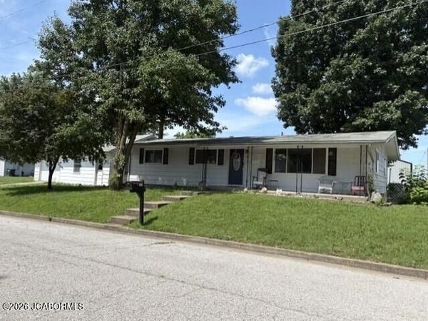501 S BETHEL STREET, California, MO 65018