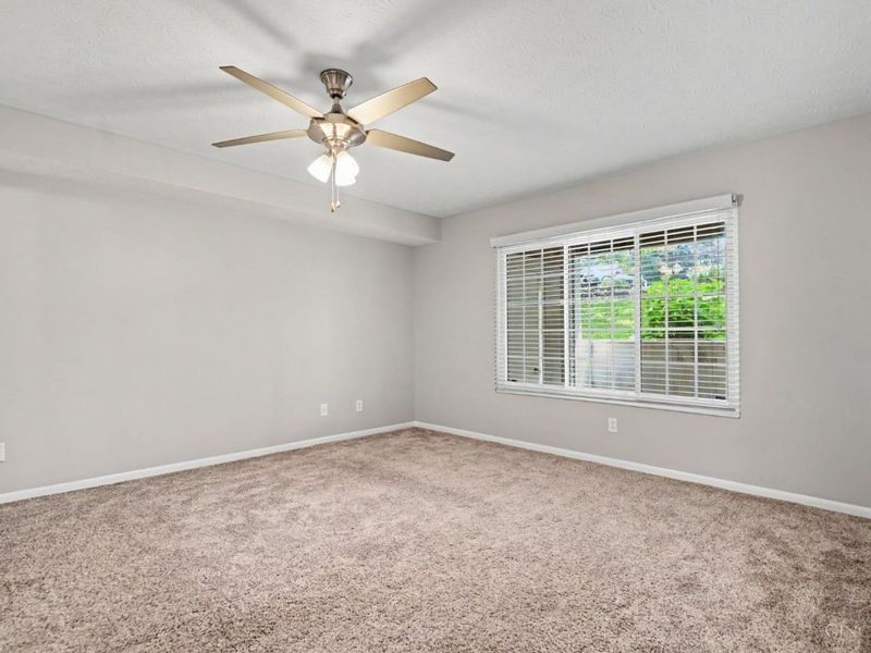9901 Regatta Drive, Unit 105, Colerain Township, OH 45252 Photo 10