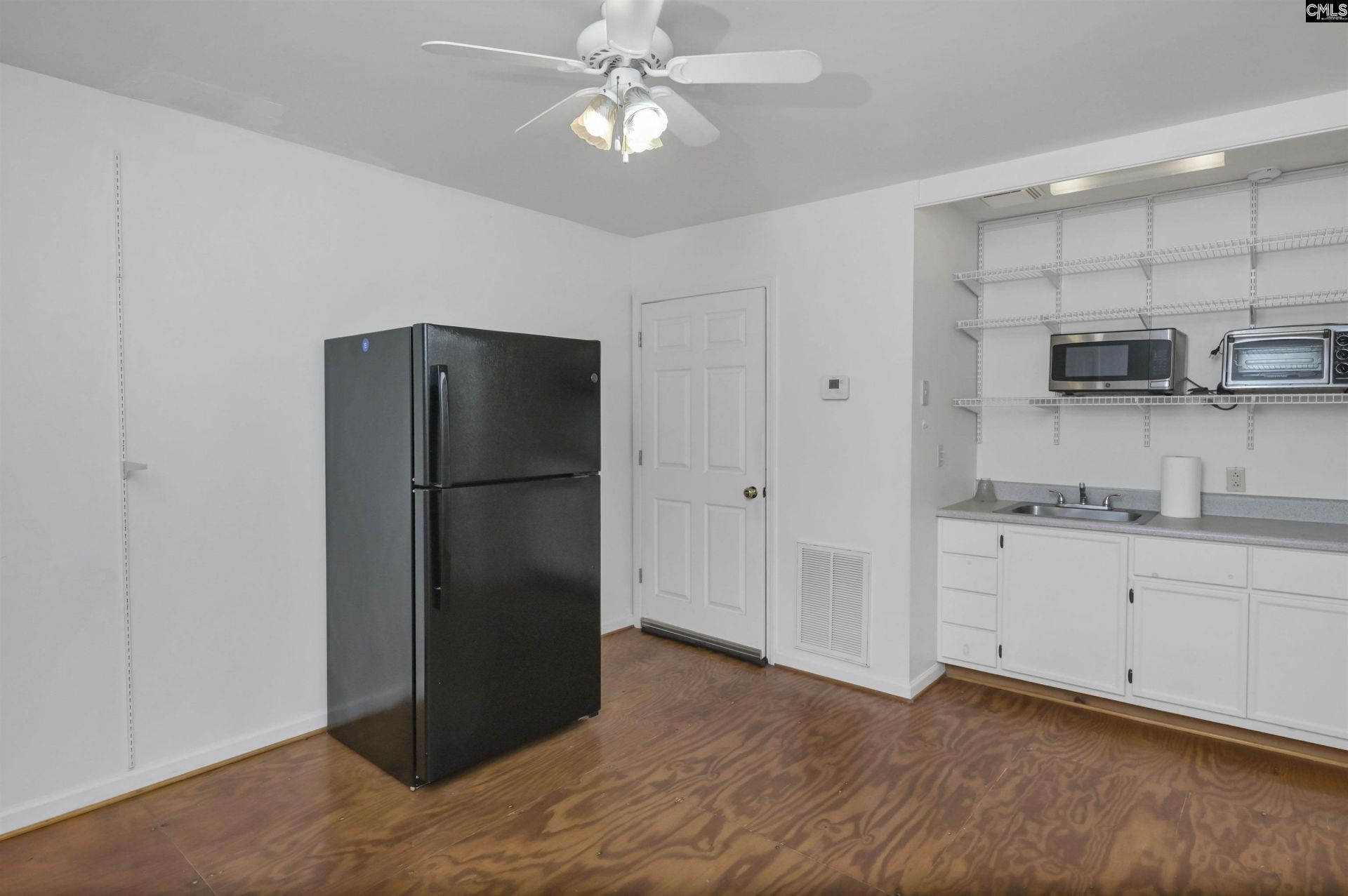 3102 Earlewood Drive  Photo 32