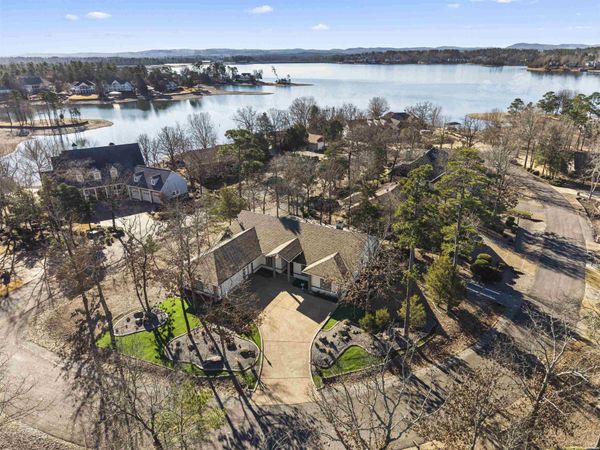 7 RESPLANDOR Loop, Hot Springs Village, AR 71909