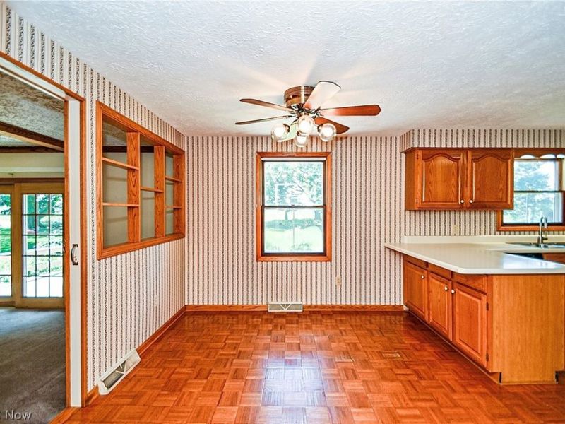 11937 Basswood Avenue NW, Uniontown, OH 44685 Photo 12