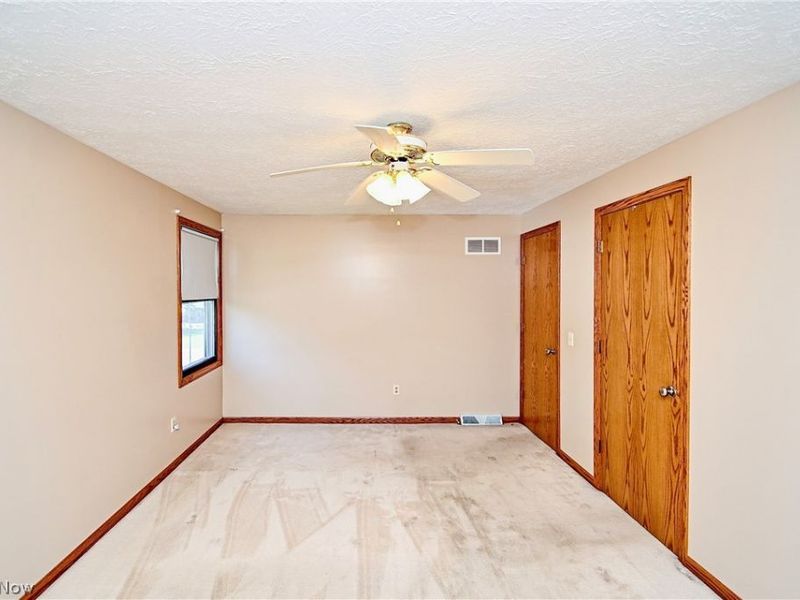 11937 Basswood Avenue NW, Uniontown, OH 44685 Photo 22