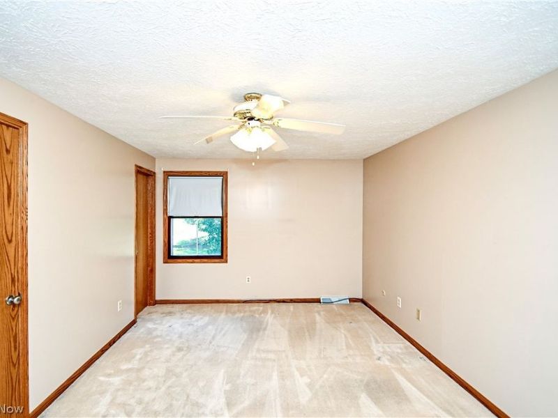 11937 Basswood Avenue NW, Uniontown, OH 44685 Photo 23